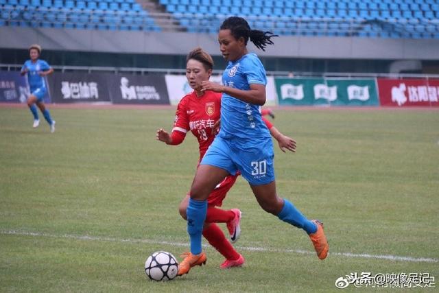 行业资讯栏目页面展示图
